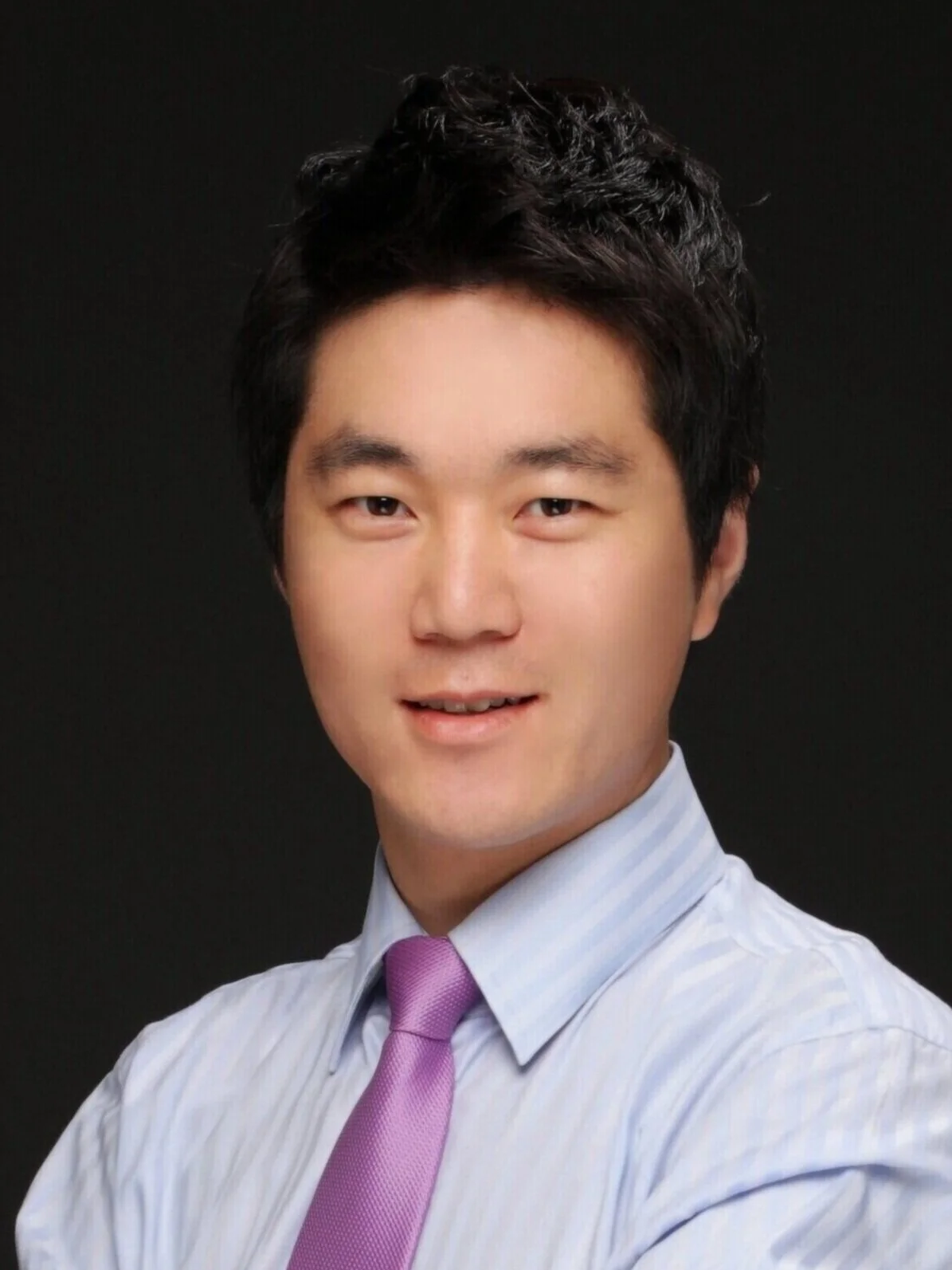 Jong Woo Lee